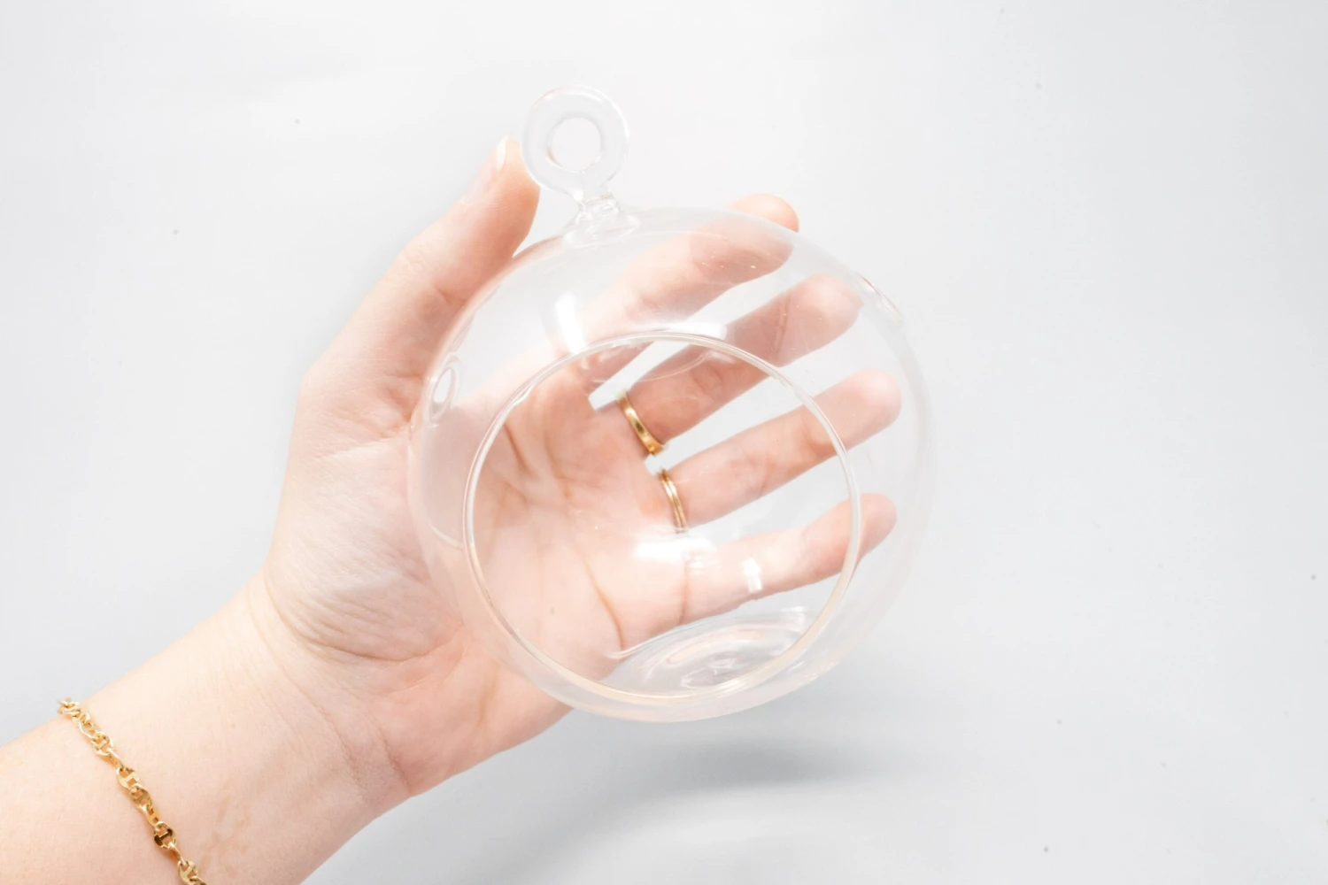 Set Of 3 Stunning Hanging Glass Terrariums With Flat Bottoms 8 Set Of 3 Stunning Hanging Glass Terrariums With Flat Bottoms - Image 8